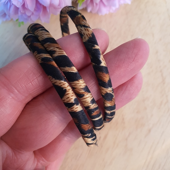 Leopard Print Fabric Bangles - Picture 2 of 7